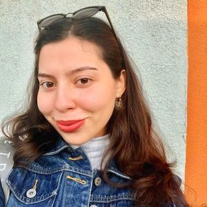 Meet your Posher, Celeste